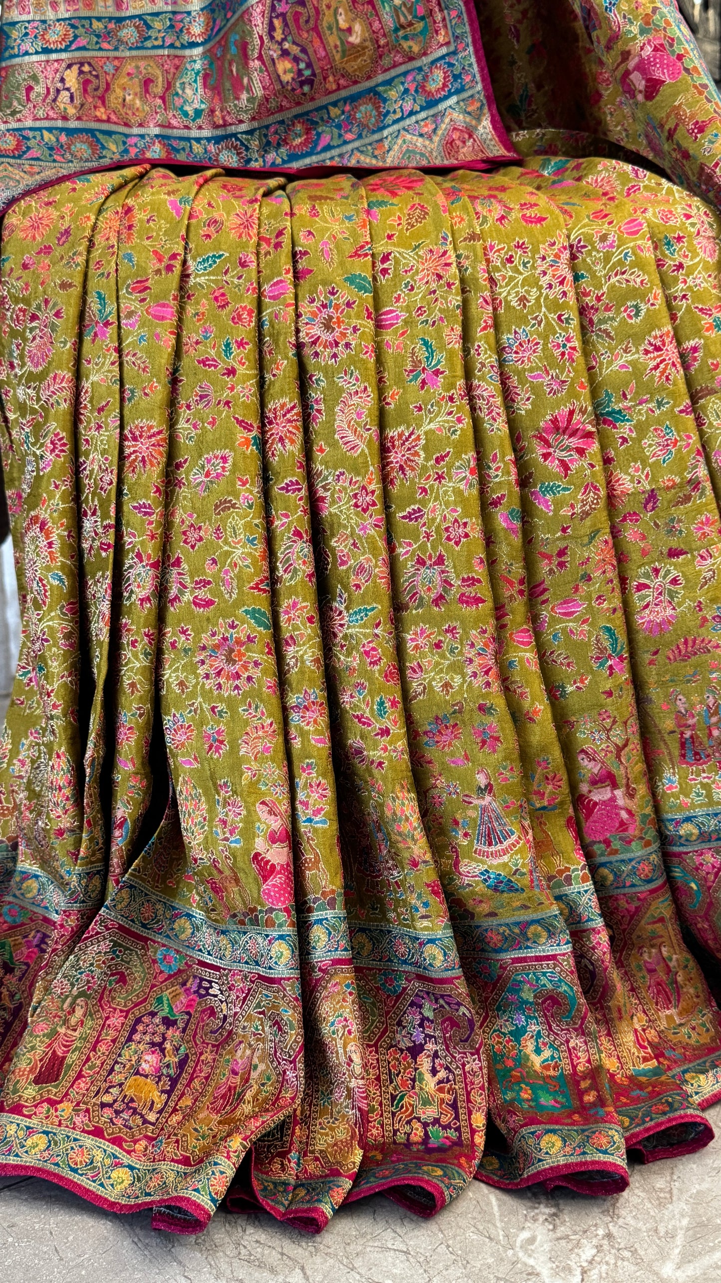 A Kashmiri Pashmina Banarasi Handwoven Storytelling Sarees - Mehndi Green