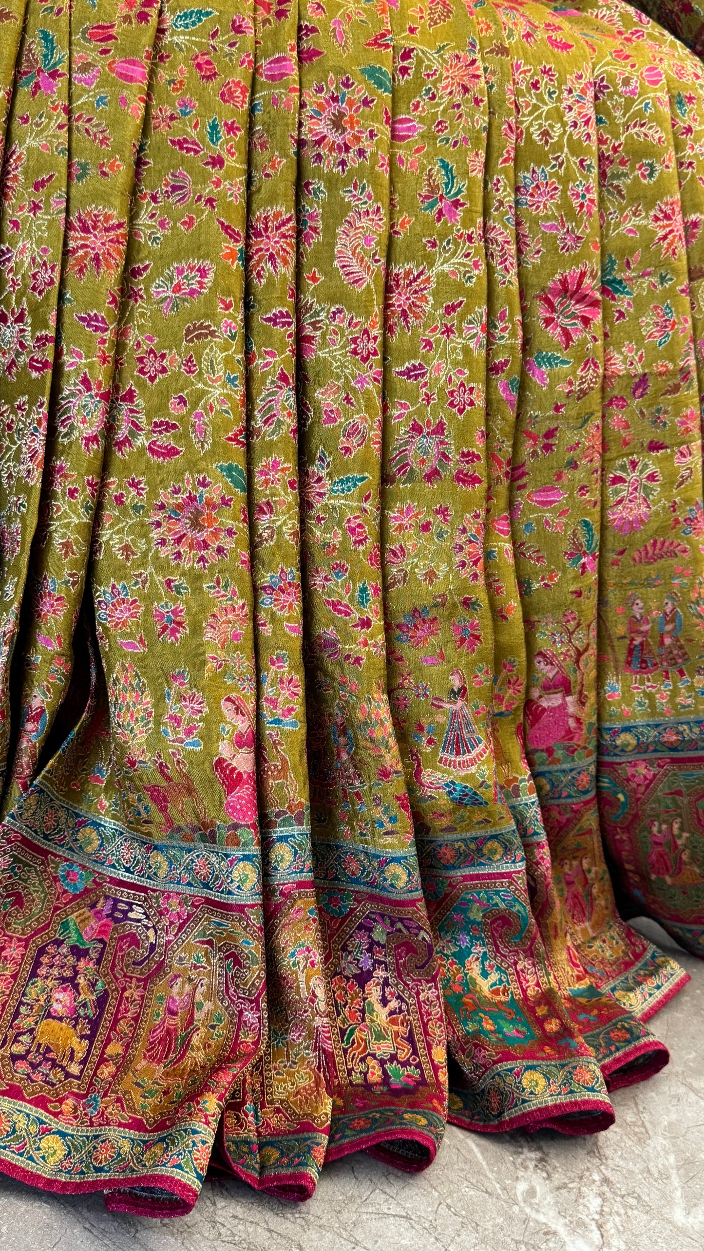 A Kashmiri Pashmina Banarasi Handwoven Storytelling Sarees - Mehndi Green