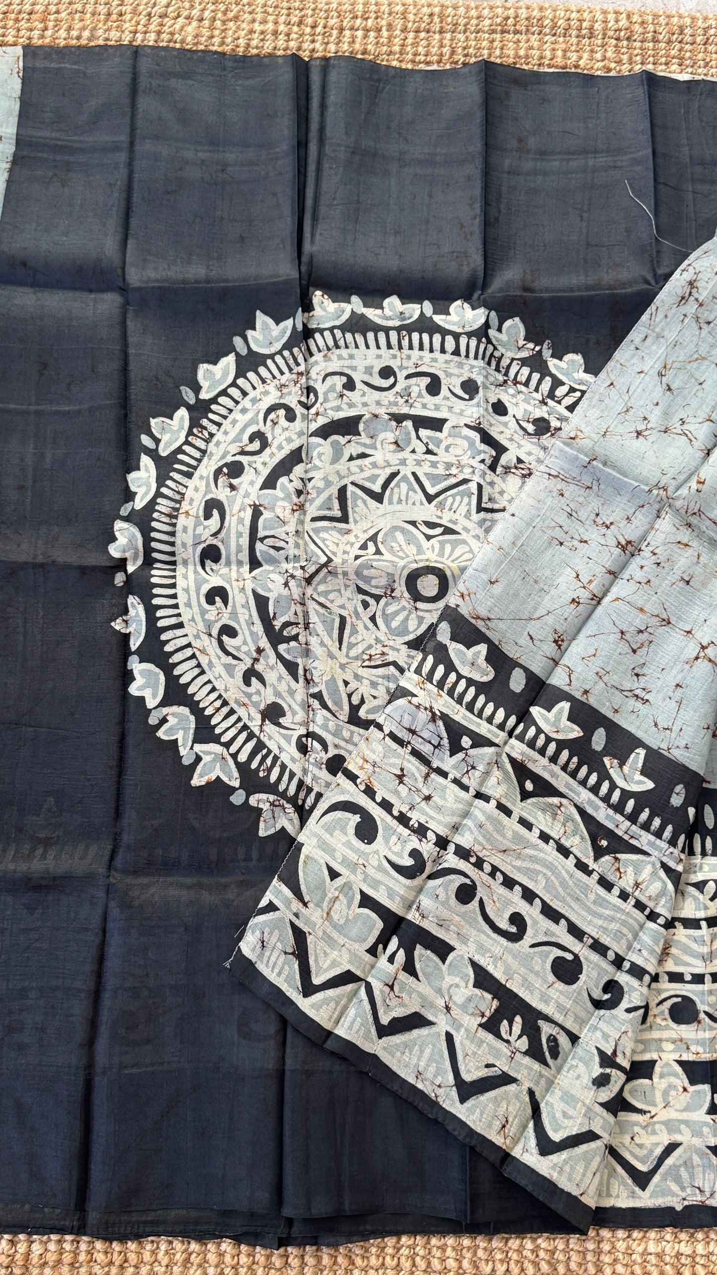Pure Mulberry silk saree – Batik prints - Grey