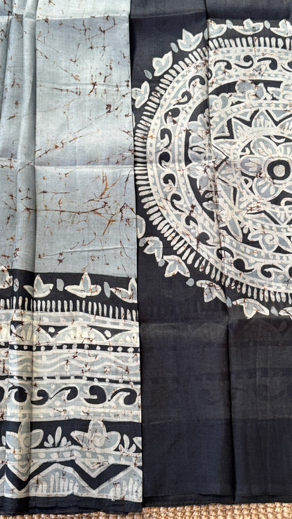 Pure Mulberry silk saree – Batik prints - Grey