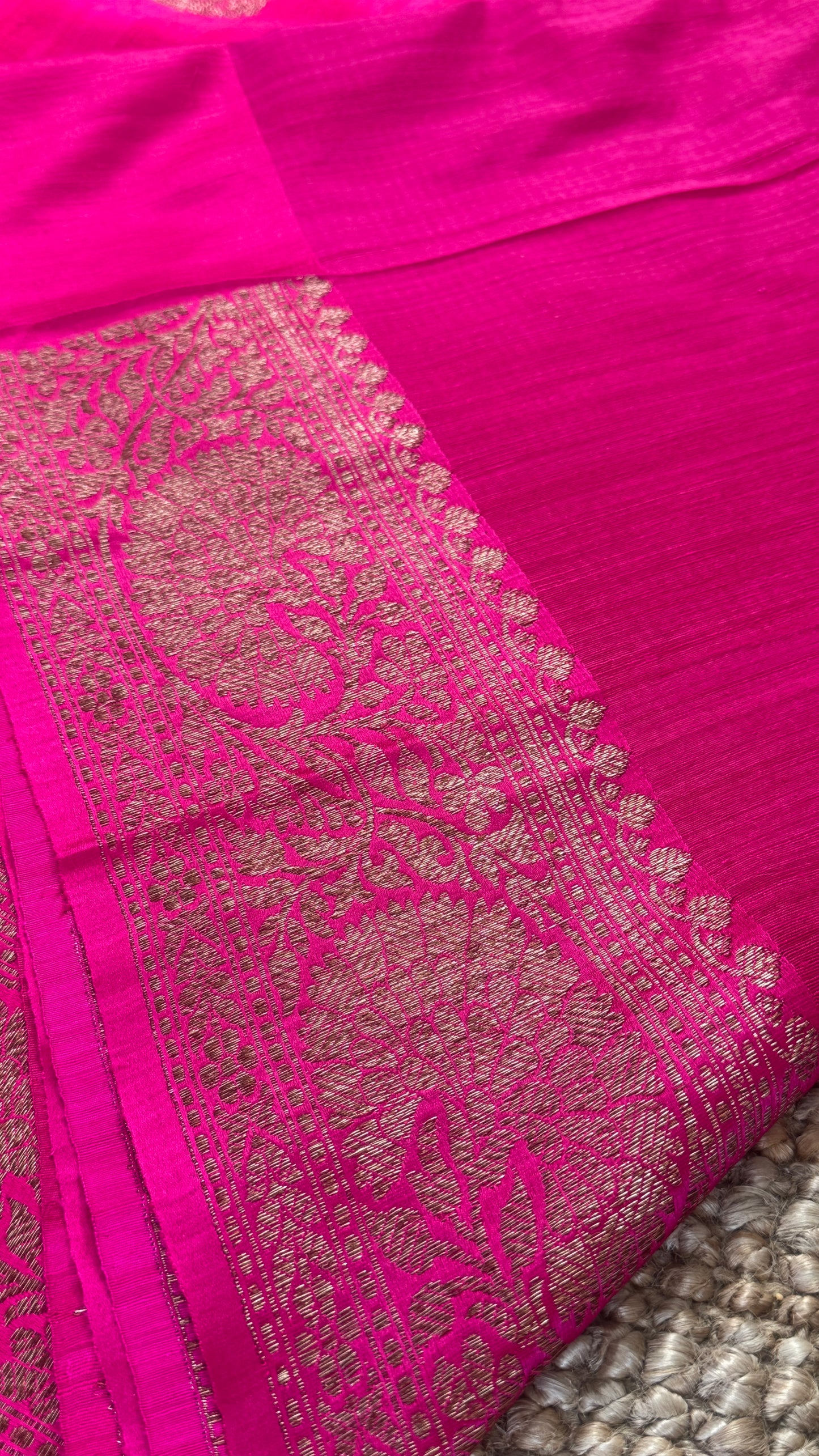 Pure Tussar Banarasi Silk Handloom – Hot Pink