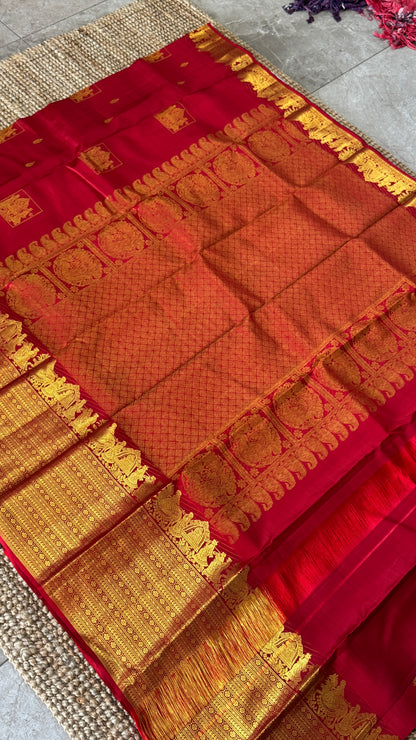 Bridal KANJIVARAM PURE SILK SAREE in DEEP Red