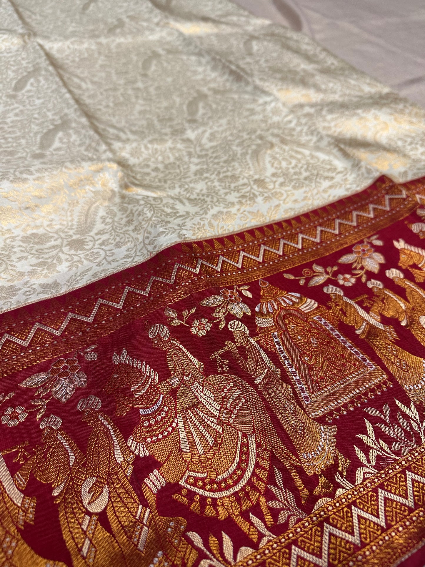 Bridal KANJIVARAM PURE SILK SAREE in White and Deep Red