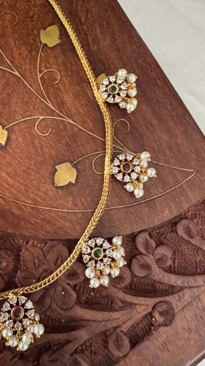 Simple and Elegant Necklace set