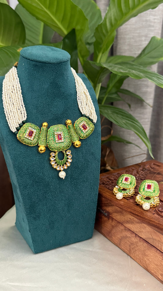 Kundan Polki Diamond Choker Set – White Beaded Indian Bridal Jewellery