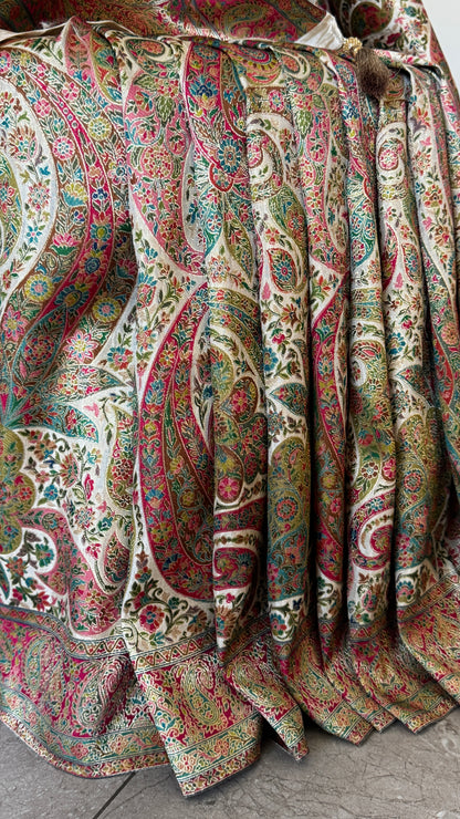 A Kashmiri Pashmina Banarasi Handwoven Floral Sarees - Half White