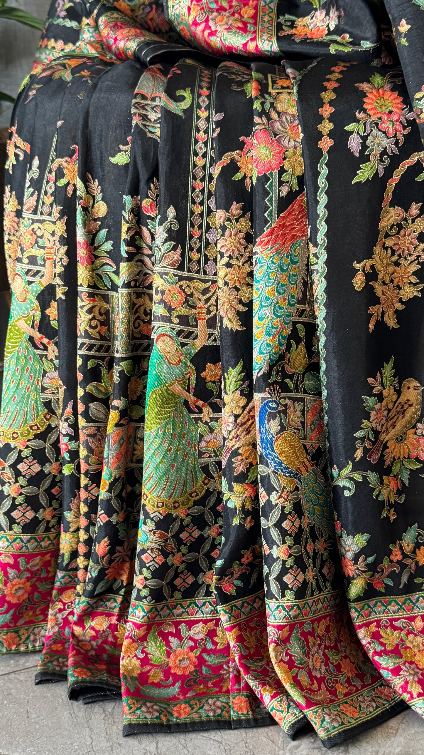 A Kashmiri Pashmina Banarasi Handwoven Storytelling Sarees - Black