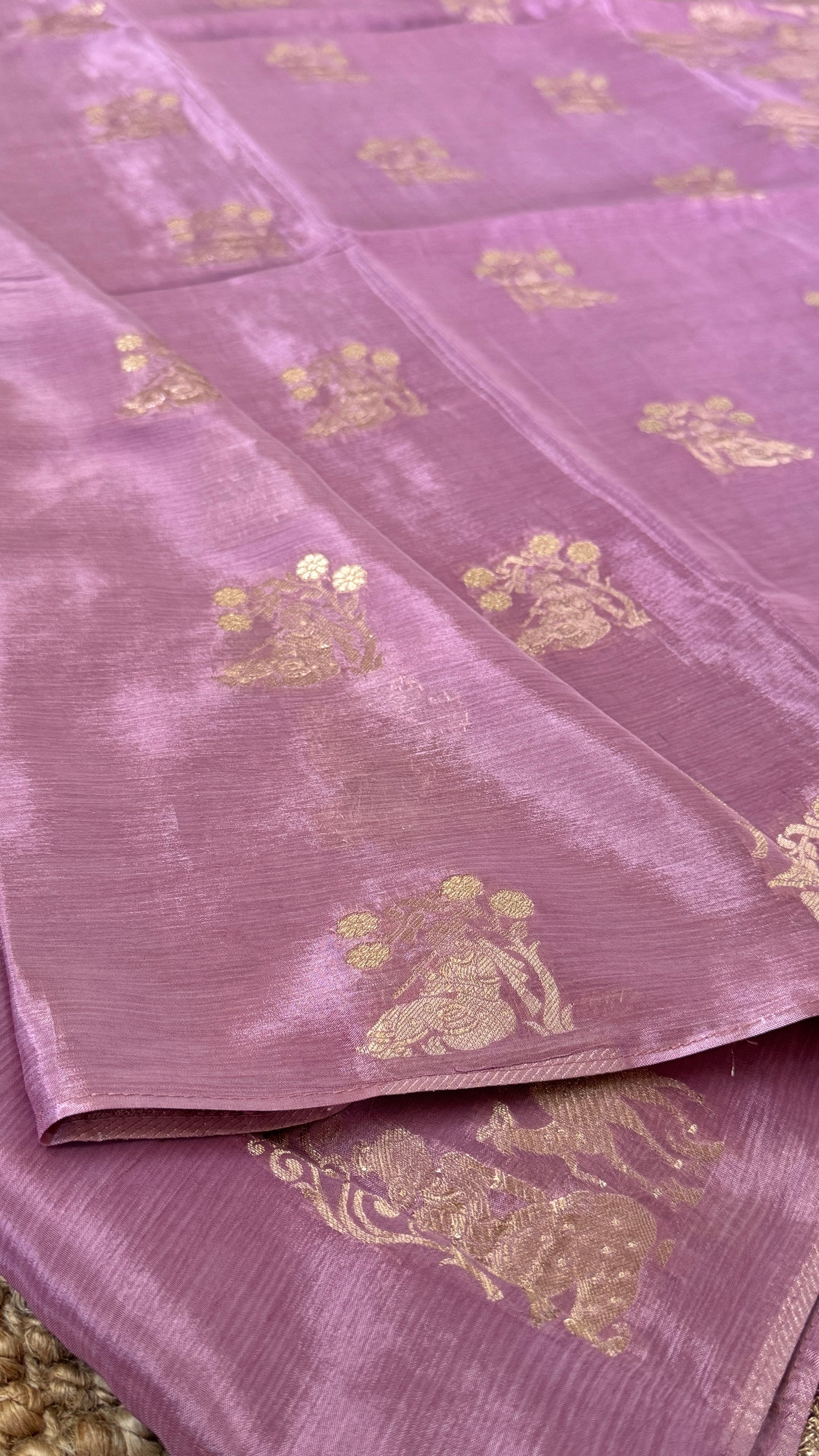 Chinon Crepe Sarees – Graceful, Lightweight & Perfectly Elegant – Pink