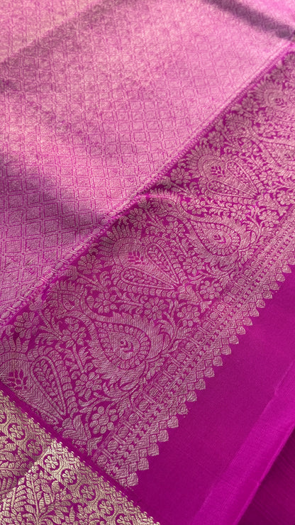 KANJIVARAM PURE SILK HANDLOOM SAREE in Wine and contrast Pink Border and Pallu