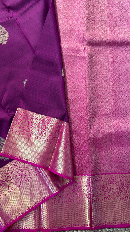 KANJIVARAM PURE SILK HANDLOOM SAREE in Wine and contrast Pink Border and Pallu