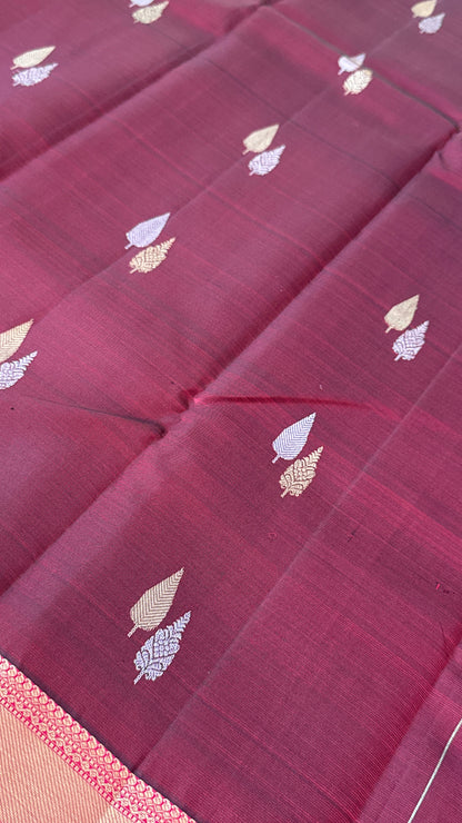 KANJIVARAM PURE SILK HANDLOOM SAREE in Maroon and contrast Pink Border and Pallu