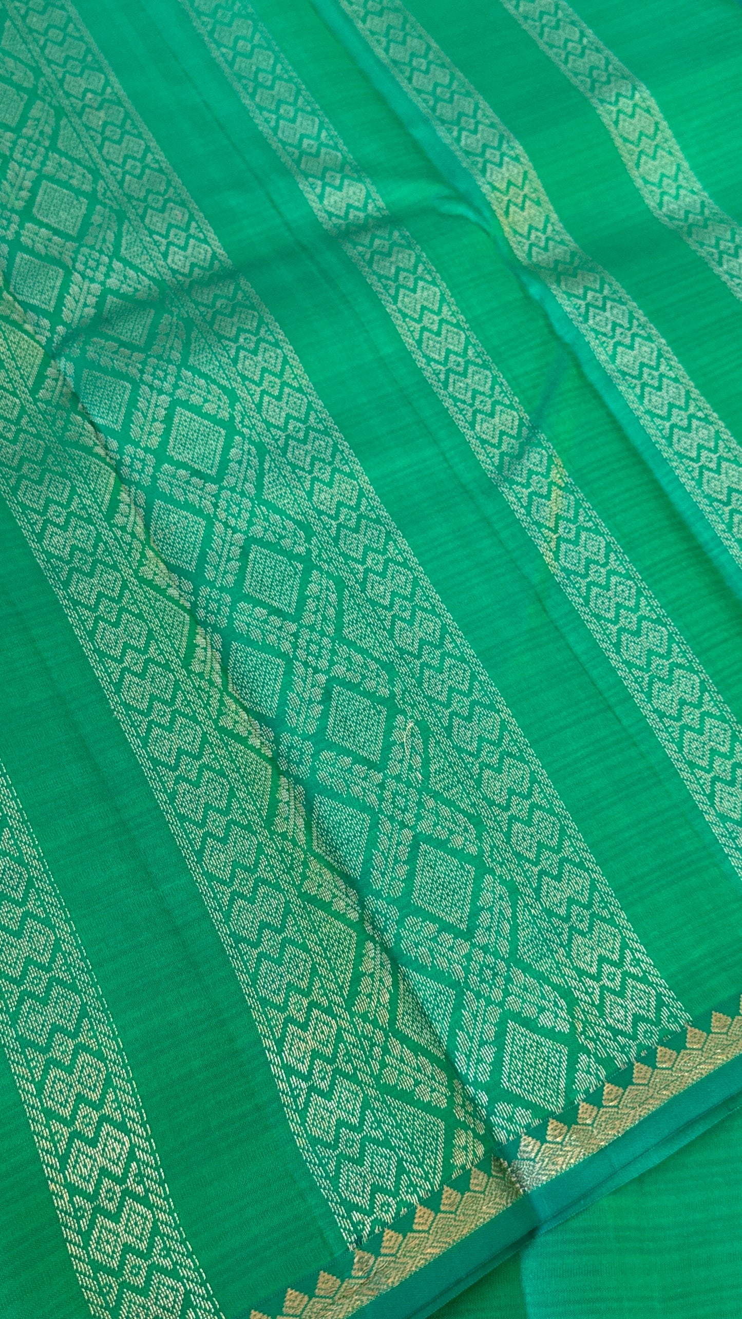Pure Silk Handwoven Saree – Subtle Rama Green Elegance with Thin Gold Zari Borders