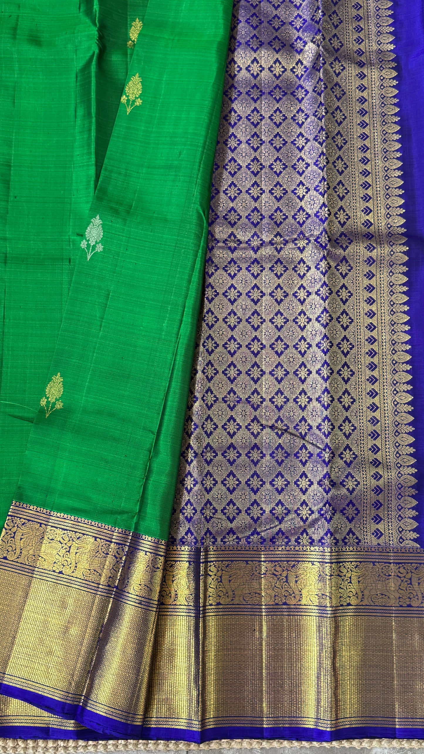 KANJIVARAM PURE SILK HANDLOOM SAREE in Green with Yali motif in Royal Blue
