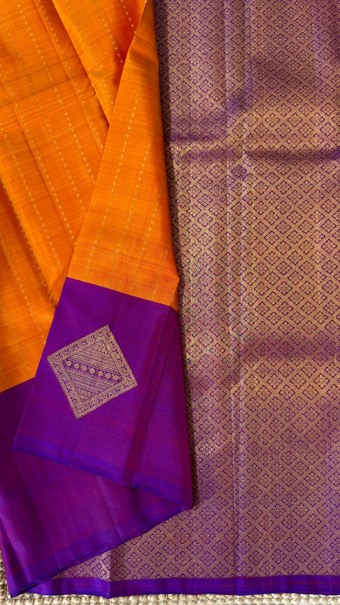 KANJIVARAM PURE SILK HANDLOOM SAREE – ORANGE WITH CONTRAST PURPLE PALLU