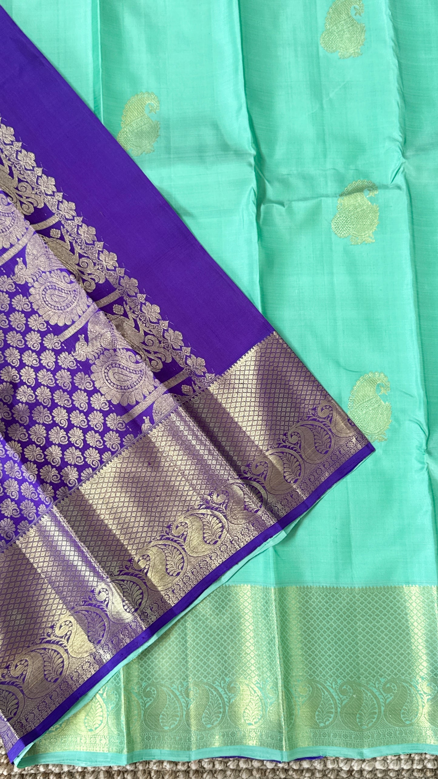 KANJIVARAM PURE SILK HANDLOOM SAREE – AQUAMARINE & PURPLE WITH MANGO AND PEACOCK MOTIFS
