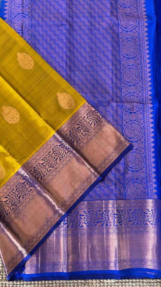 KANJIVARAM PURE SILK HANDLOOM SAREE in Olive Green and contrast Royal Blue Border and Pallu