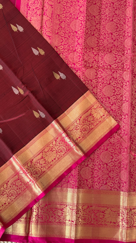 KANJIVARAM PURE SILK HANDLOOM SAREE in Maroon and contrast Pink Border and Pallu