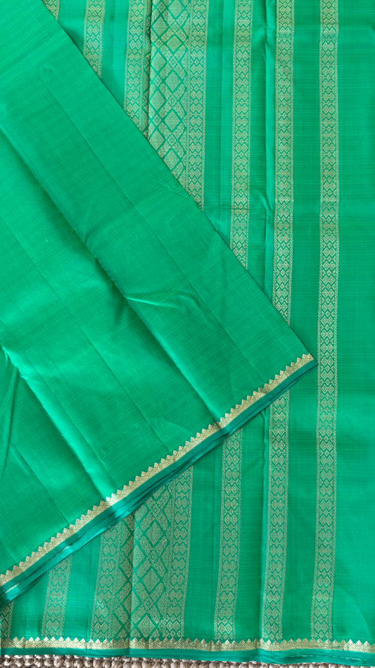 Pure Silk Handwoven Saree – Subtle Rama Green Elegance with Thin Gold Zari Borders