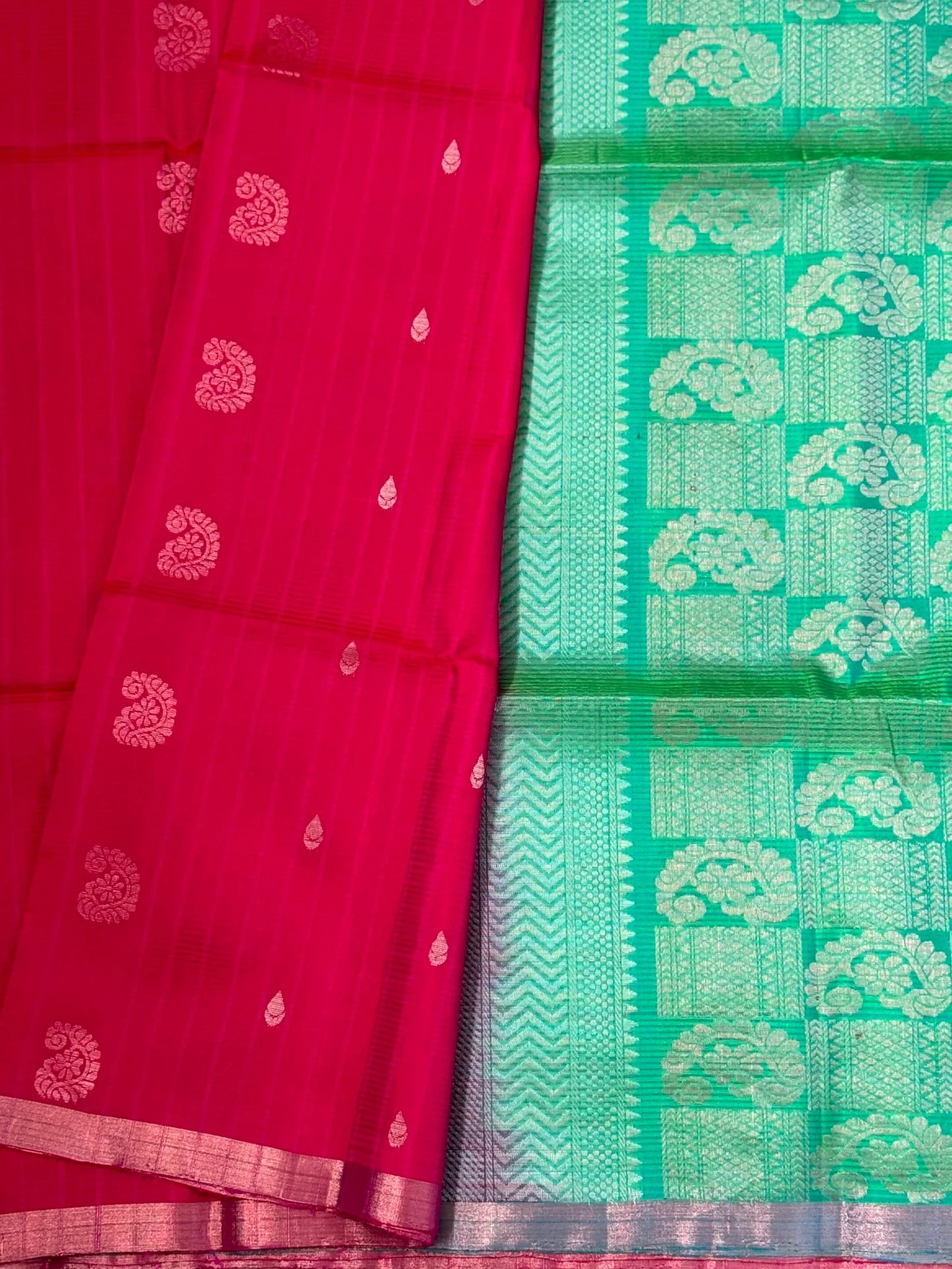 Handloom KANJIVARAM PURE SOFT SILK SAREE WITH small border – Hot pink