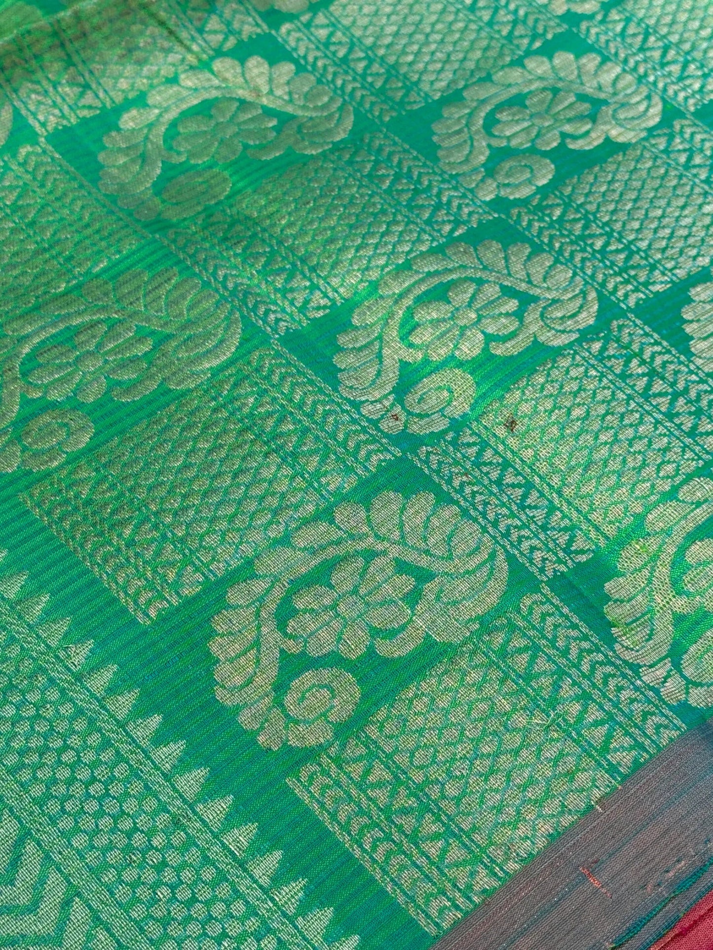 Handloom KANJIVARAM PURE SOFT SILK SAREE WITH small border – Hot pink