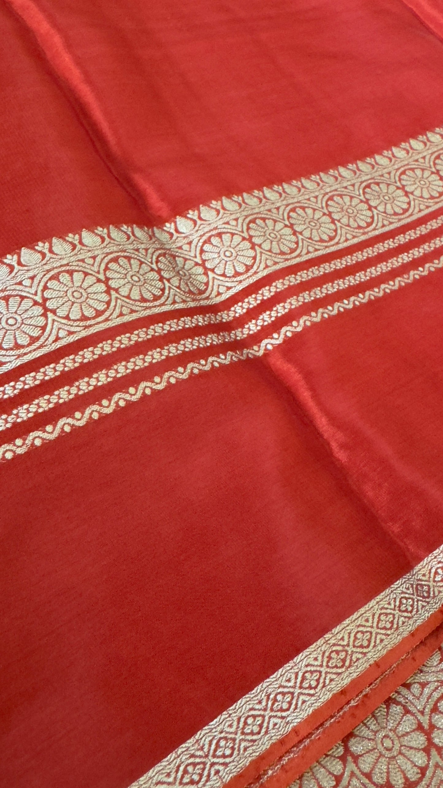 PURE CREPE SILK SAREE – RUST WITH MYSORE SILK DOUBLE BORDER