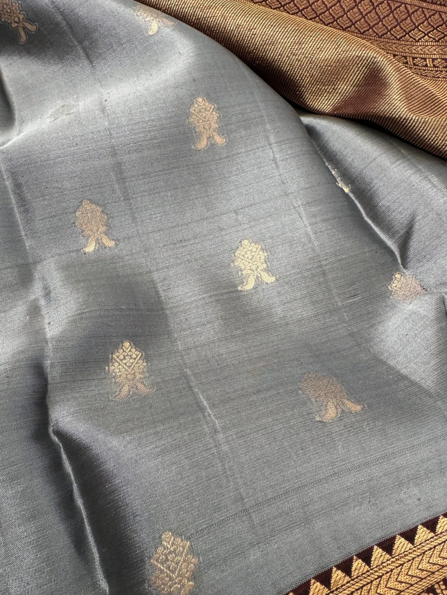 KANJIVARAM PURE SILK SAREE in Grey and contrast COFFEE Brown border