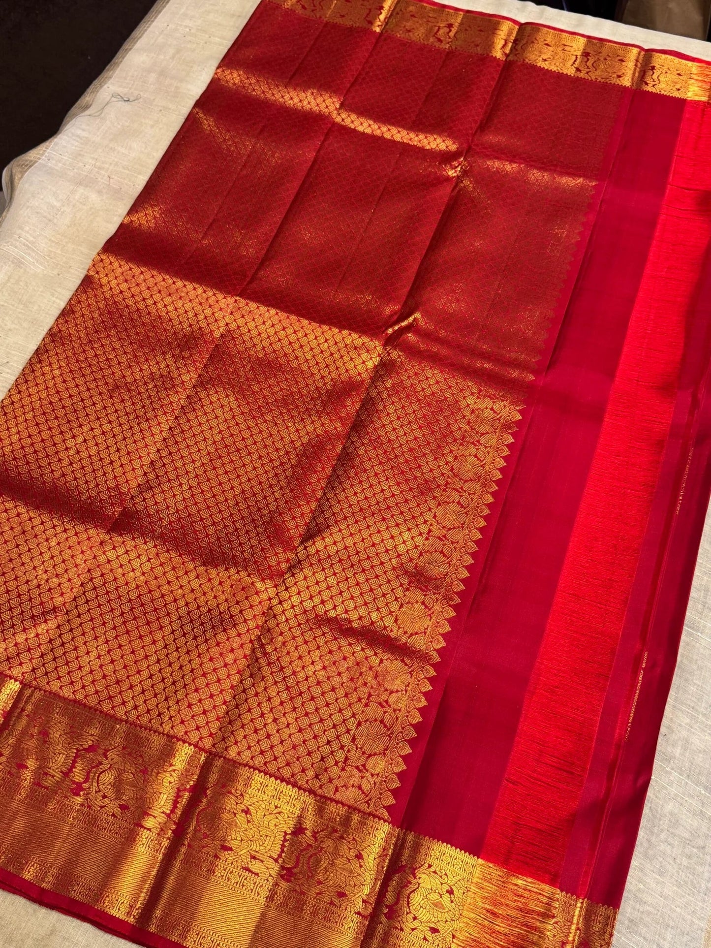 KANJIVARAM PURE SILK SAREE in DEEP RED