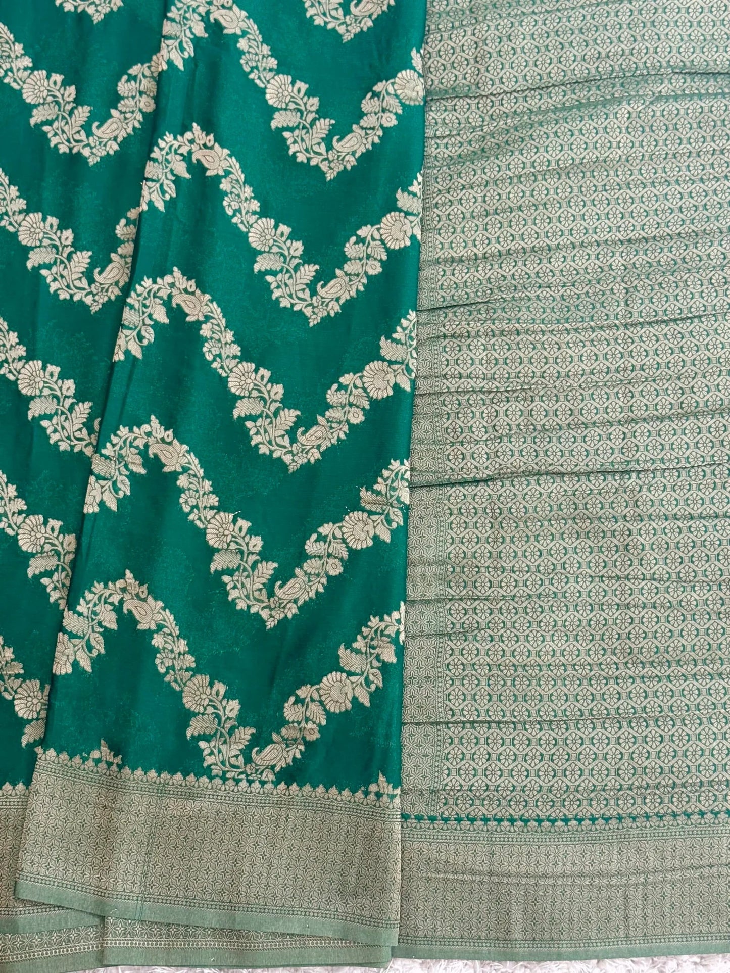 Pure Georgette Silk Banarasi Saree – Green