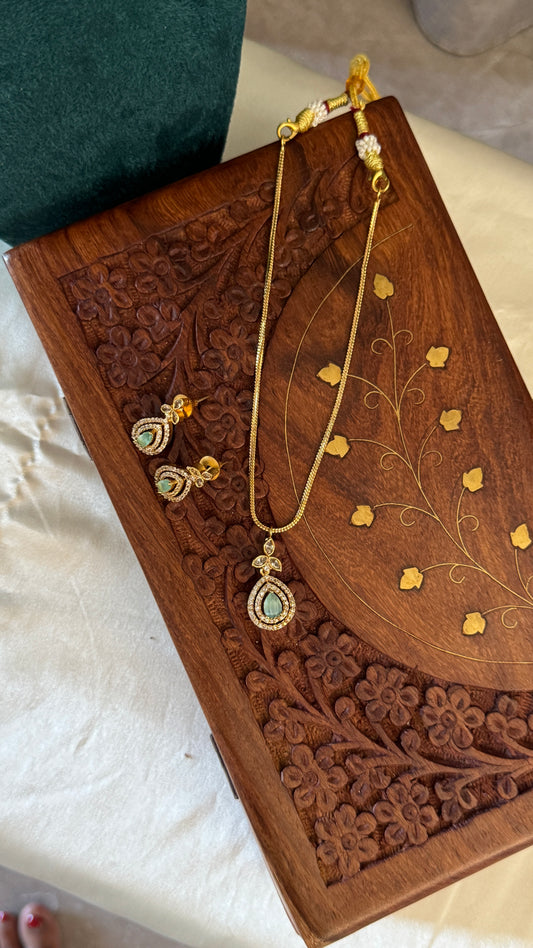 Simple Necklace Set with Mint Green Stone