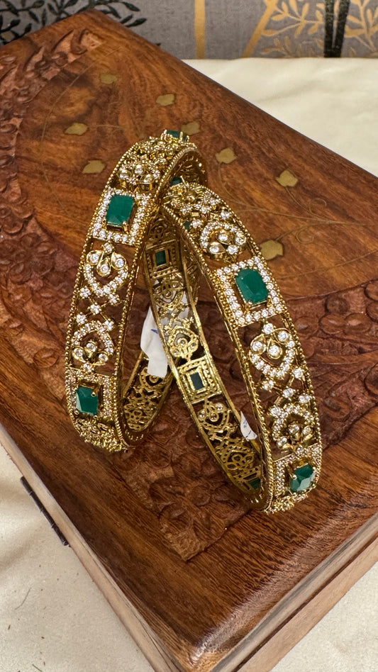 Antique gold plated Victorian Stone Bangle Set - Green Stones