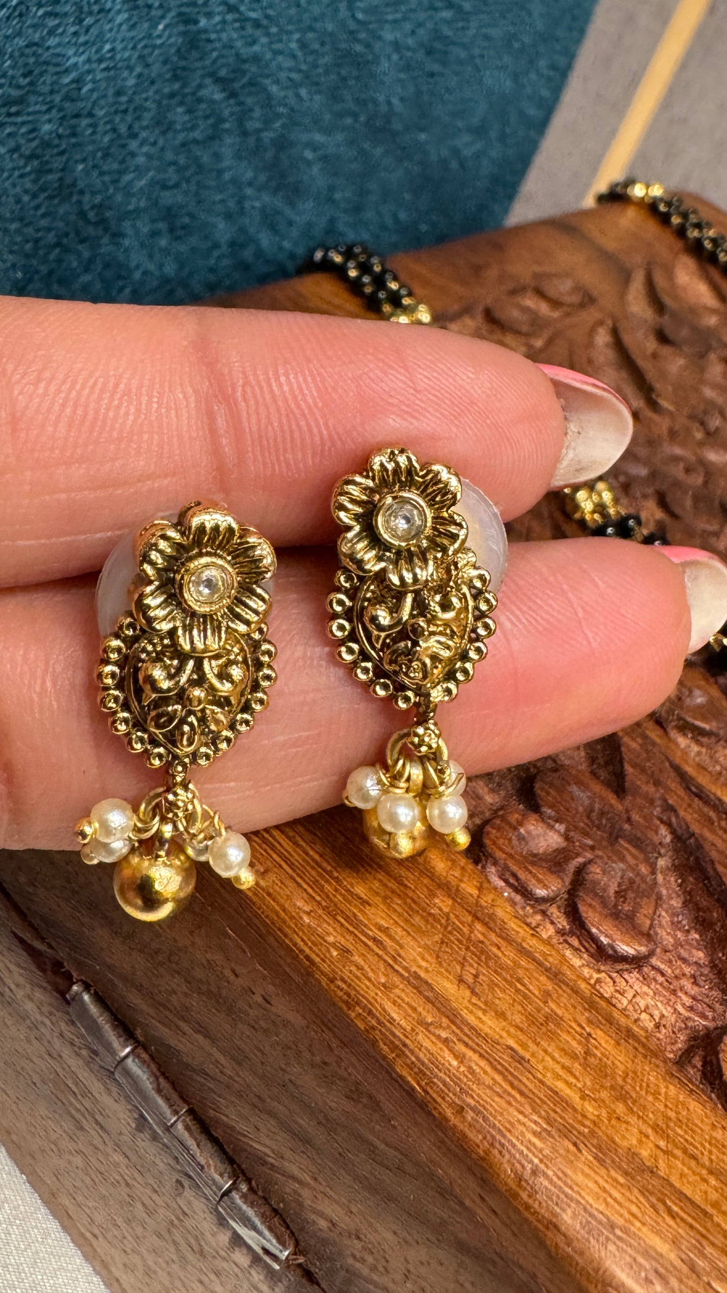 Long Mangalsutra with Gold Pendant – Traditional Black Bead Necklace