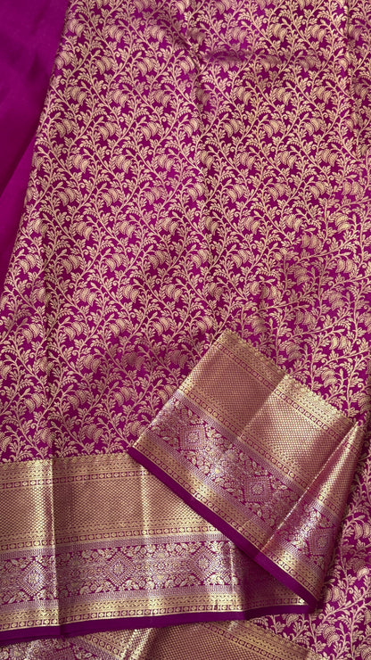 Pure Kanchivaram Silk Saree – Exquisite Pink with Gold Zari Brocade Weaving