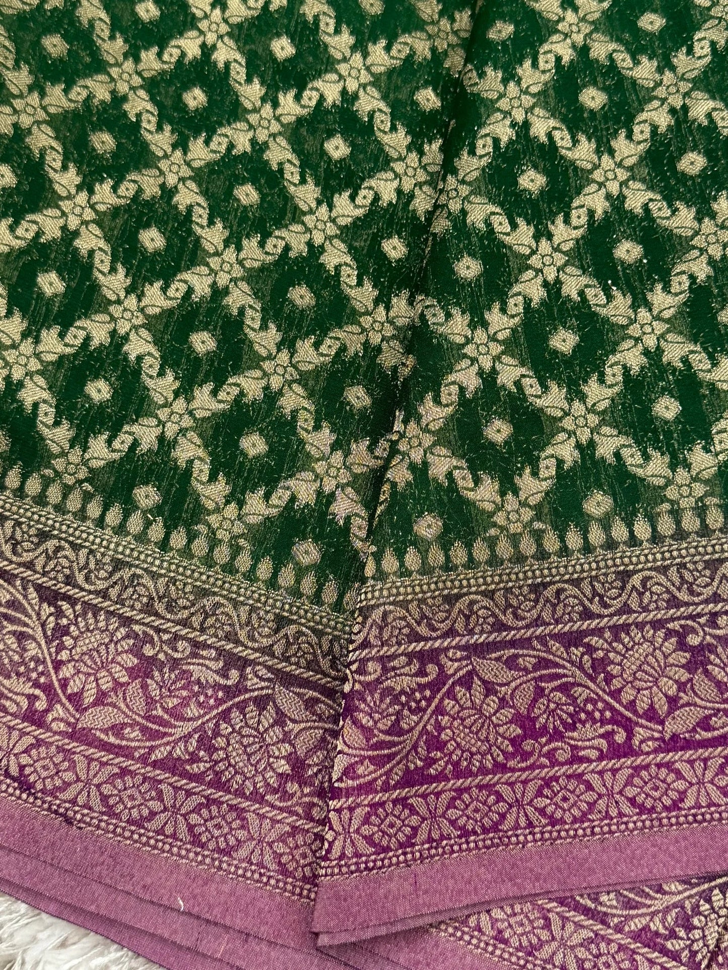 Pure Georgette Silk Banarasi Saree – Green and Magenta
