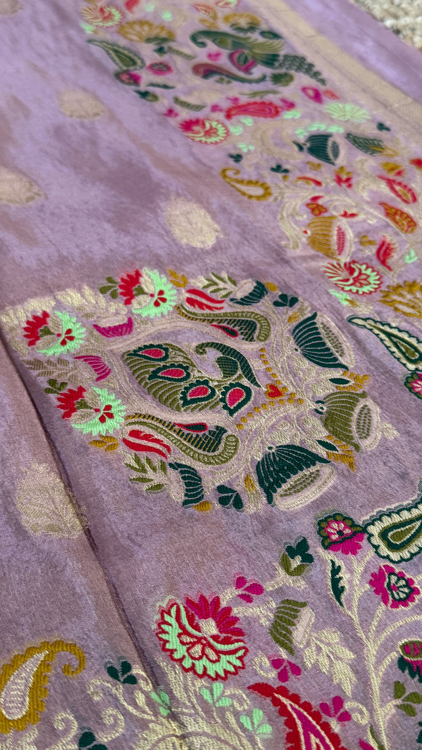 Soft Tissue Silk Saree – Elegant Light Pink with Intricate Weaving