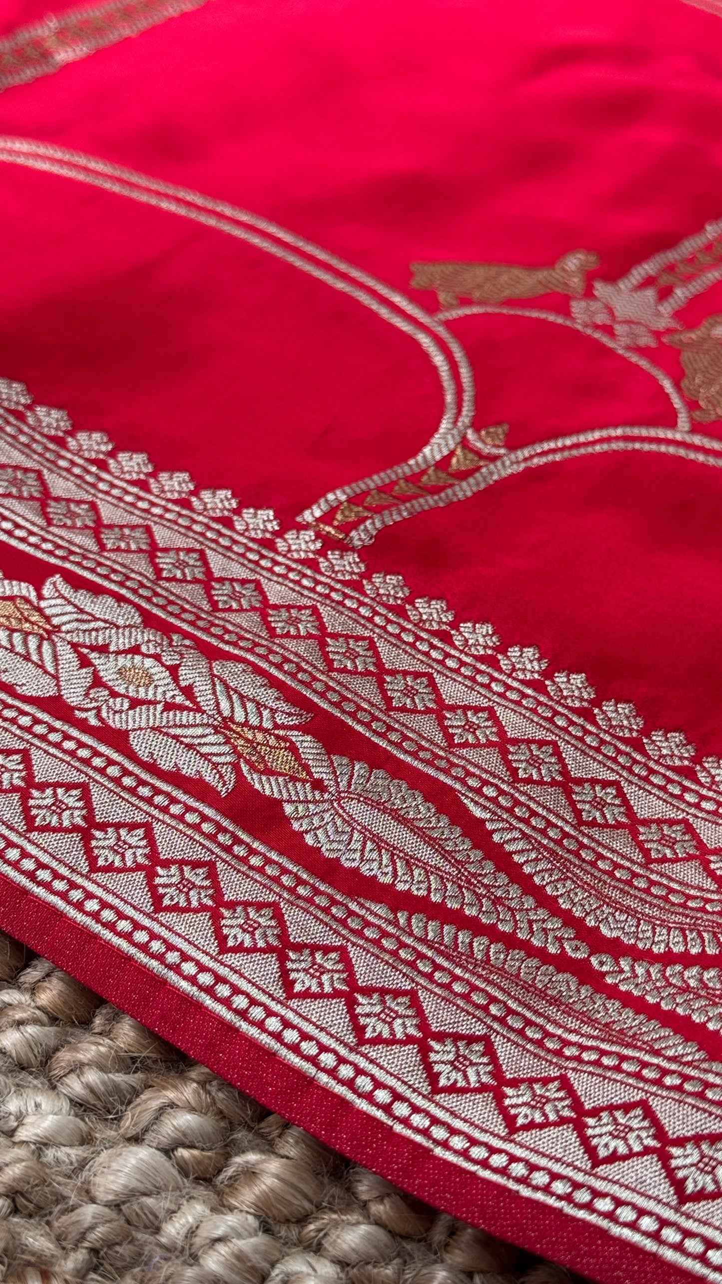 Pure Mashru Satin Silk Banarasi Saree in Crimson Red