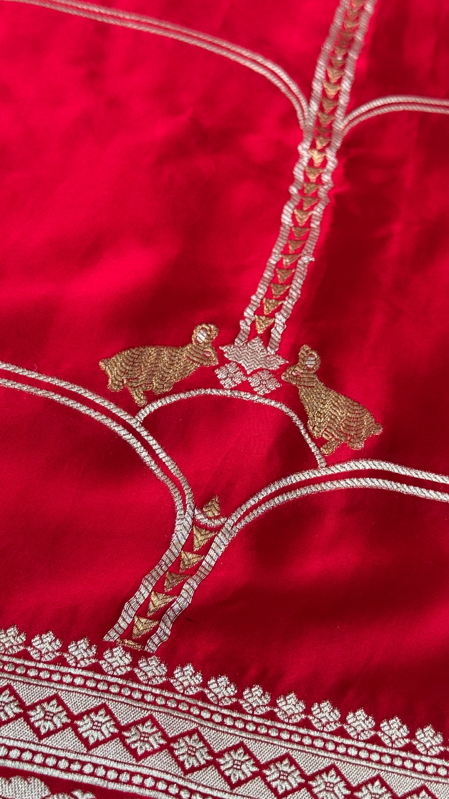 Pure Mashru Satin Silk Banarasi Saree in Crimson Red