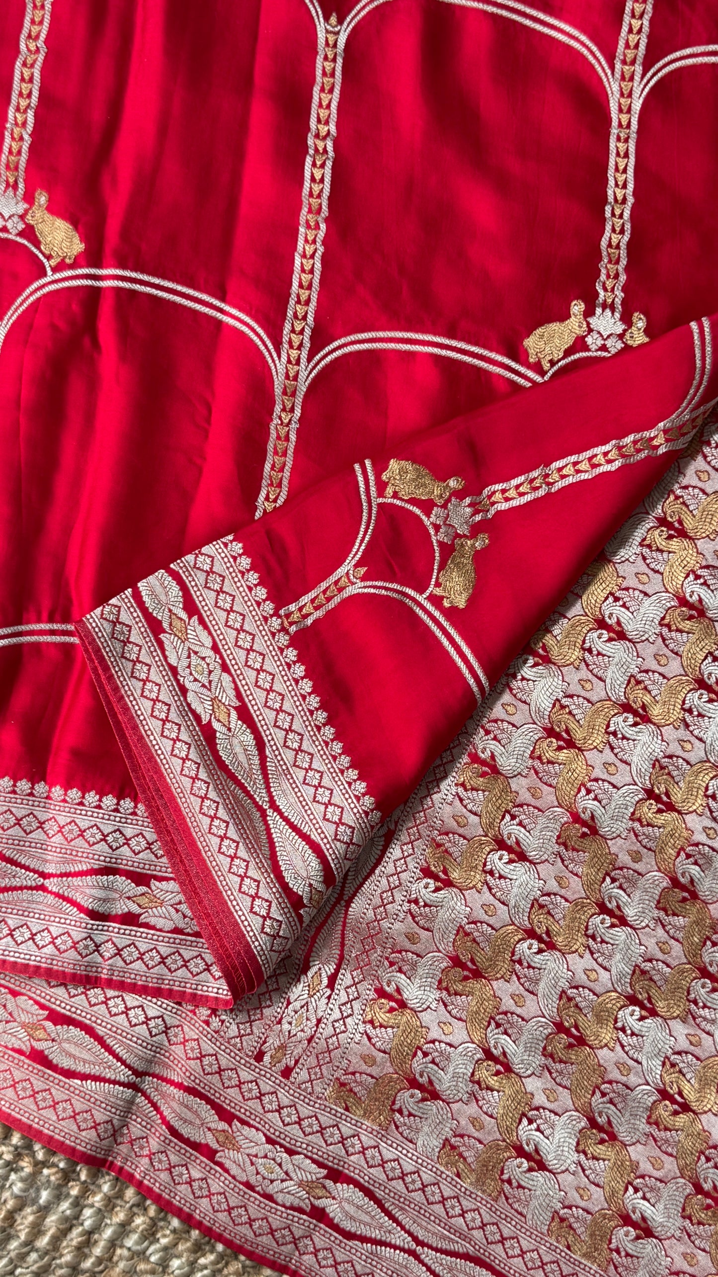 Pure Mashru Satin Silk Banarasi Saree in Crimson Red