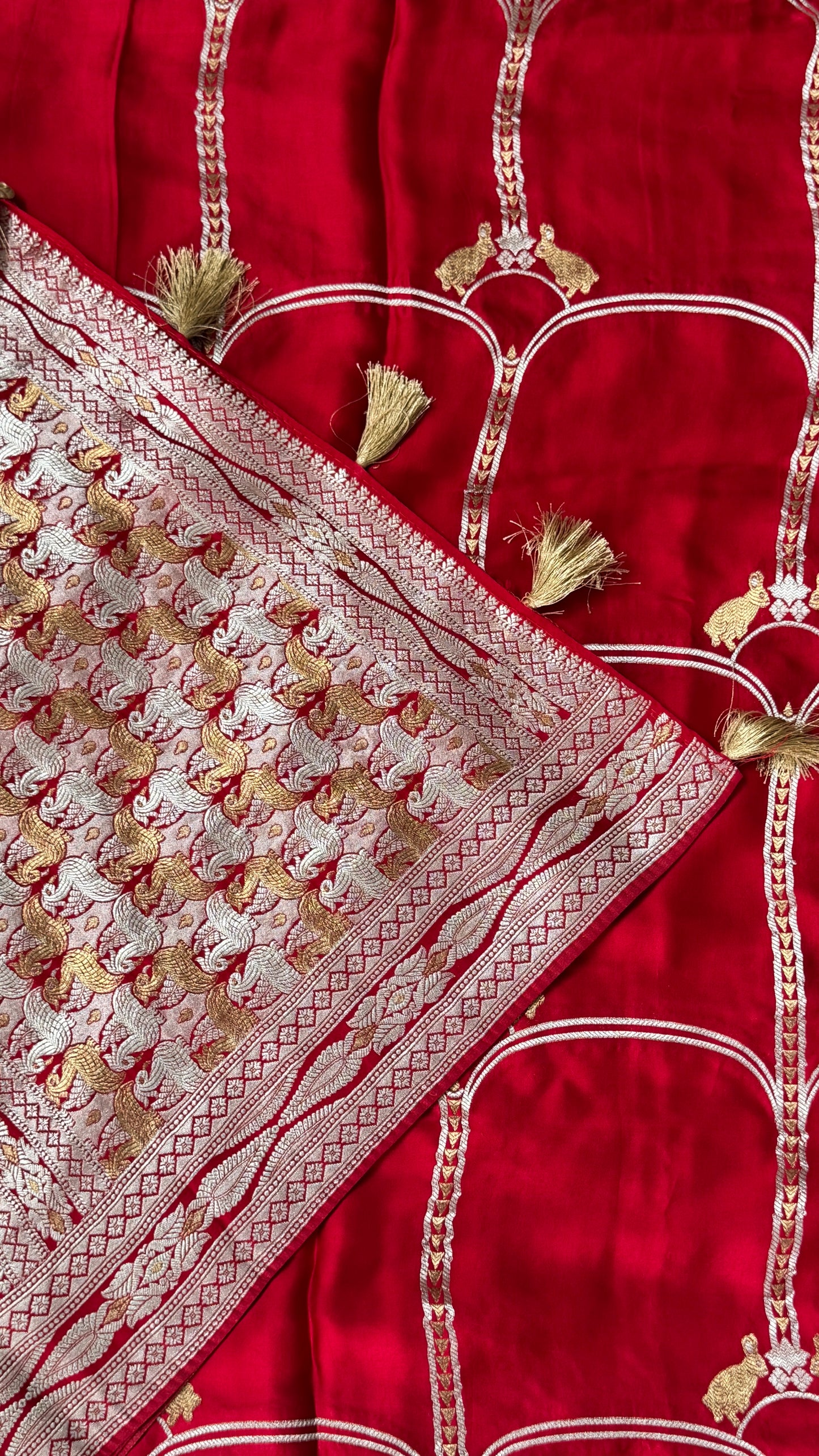Pure Mashru Satin Silk Banarasi Saree in Crimson Red