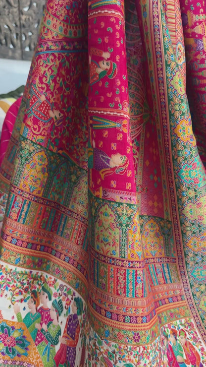 A Kashmiri Pashmina Banarasi Handwoven Storytelling Sarees - Pink