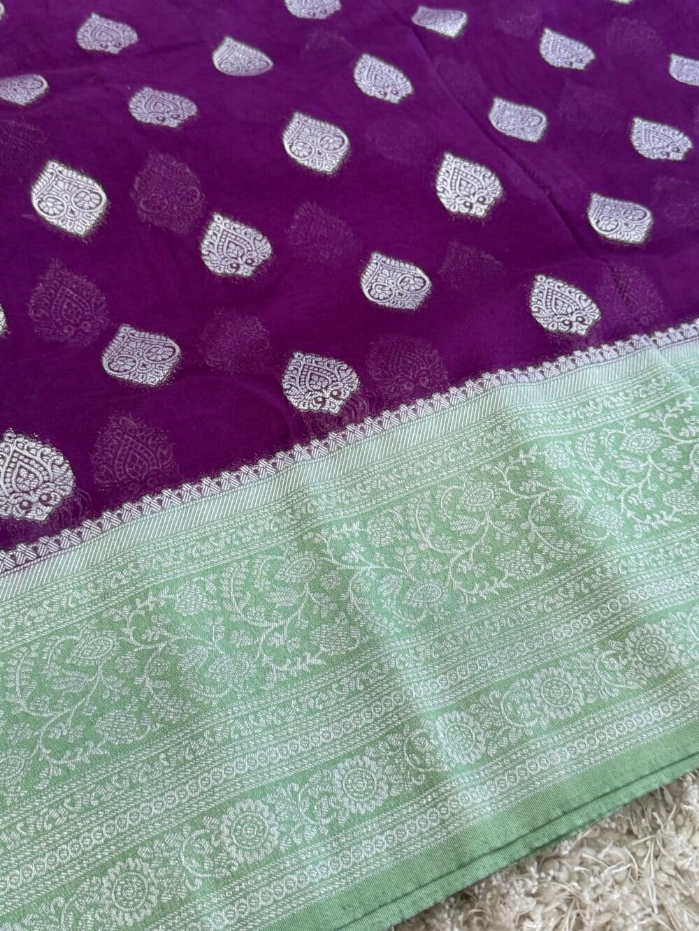 Pure Georgette Banarasi Saree - Purple and Sea Green combo - Image 4