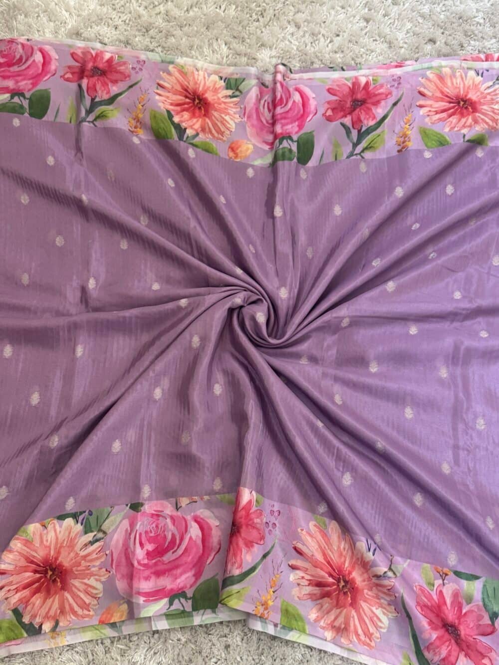 Pure Crepe silk saree - Lavender- Floral - Image 2