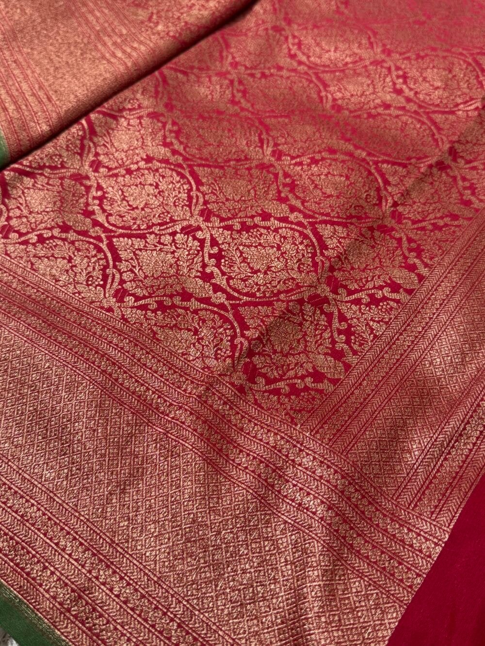 Pure Handloom Banarasi silk saree - Maroon - Image 8