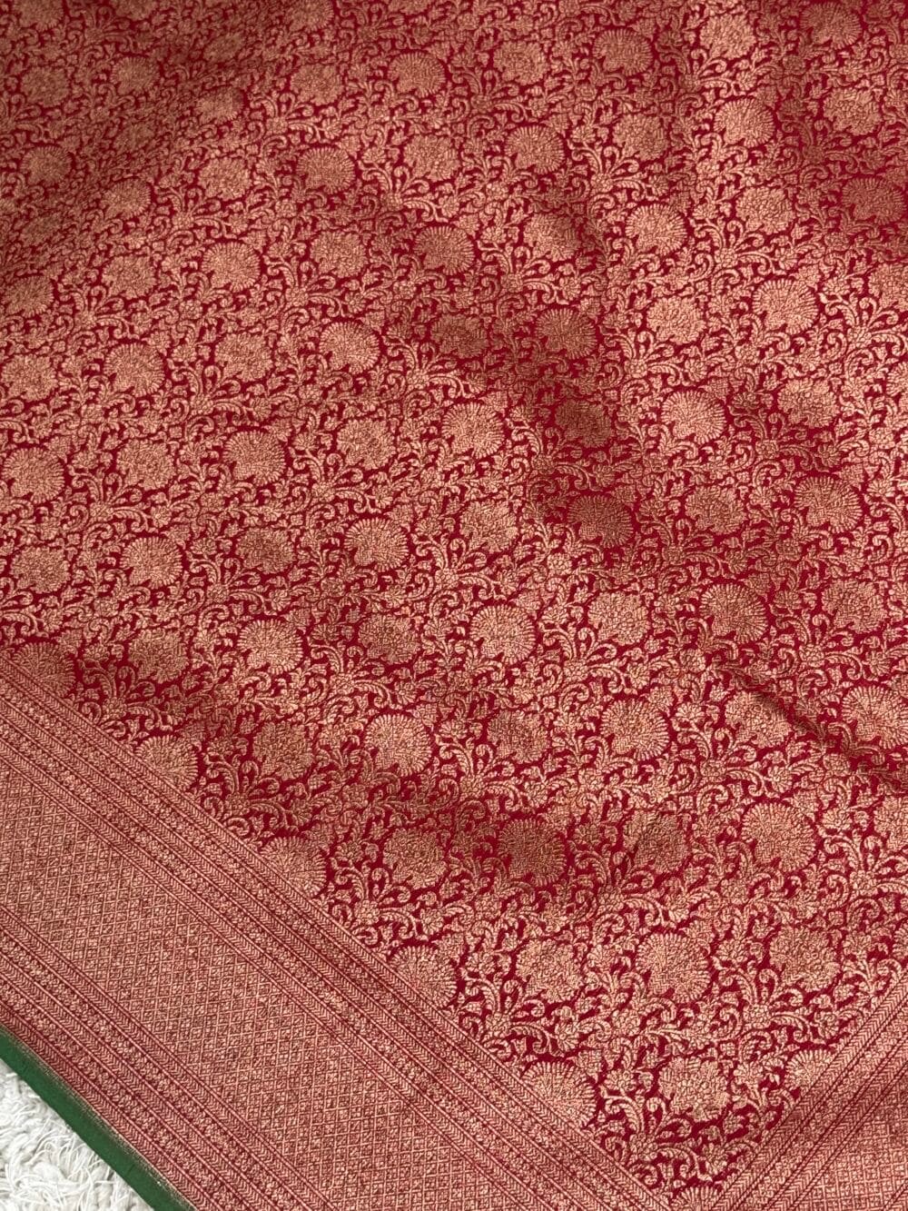 Pure Handloom Banarasi silk saree - Maroon - Image 4