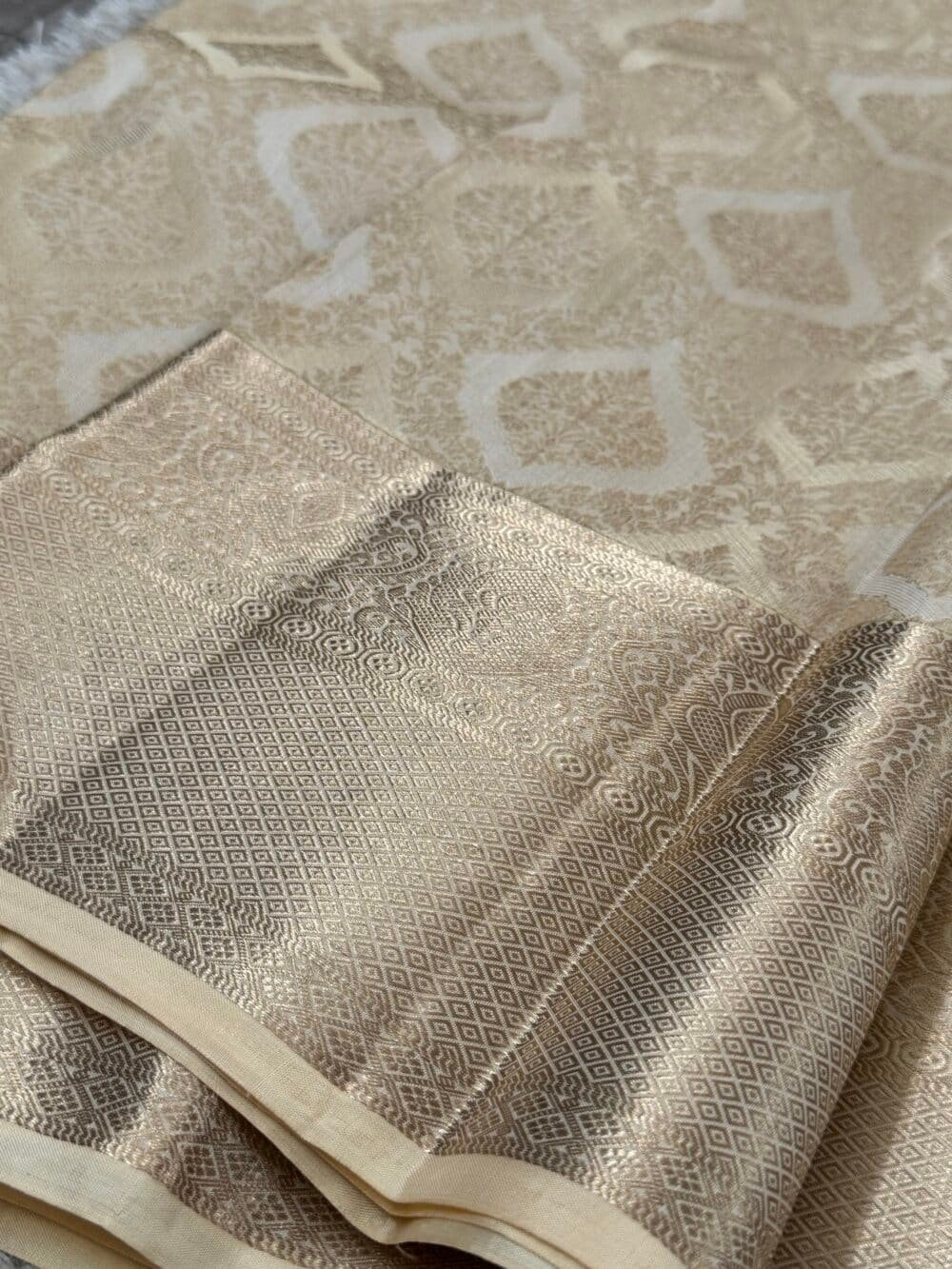 KANJIVARAM PURE SILK SAREE - Fully Brocade Saree in Half white - Image 2
