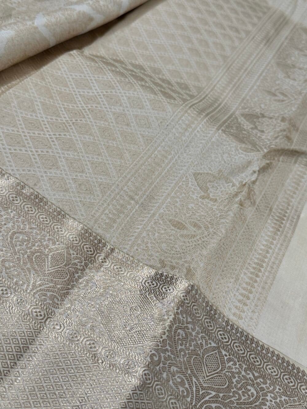 KANJIVARAM PURE SILK SAREE - Fully Brocade Saree in Half white - Image 7