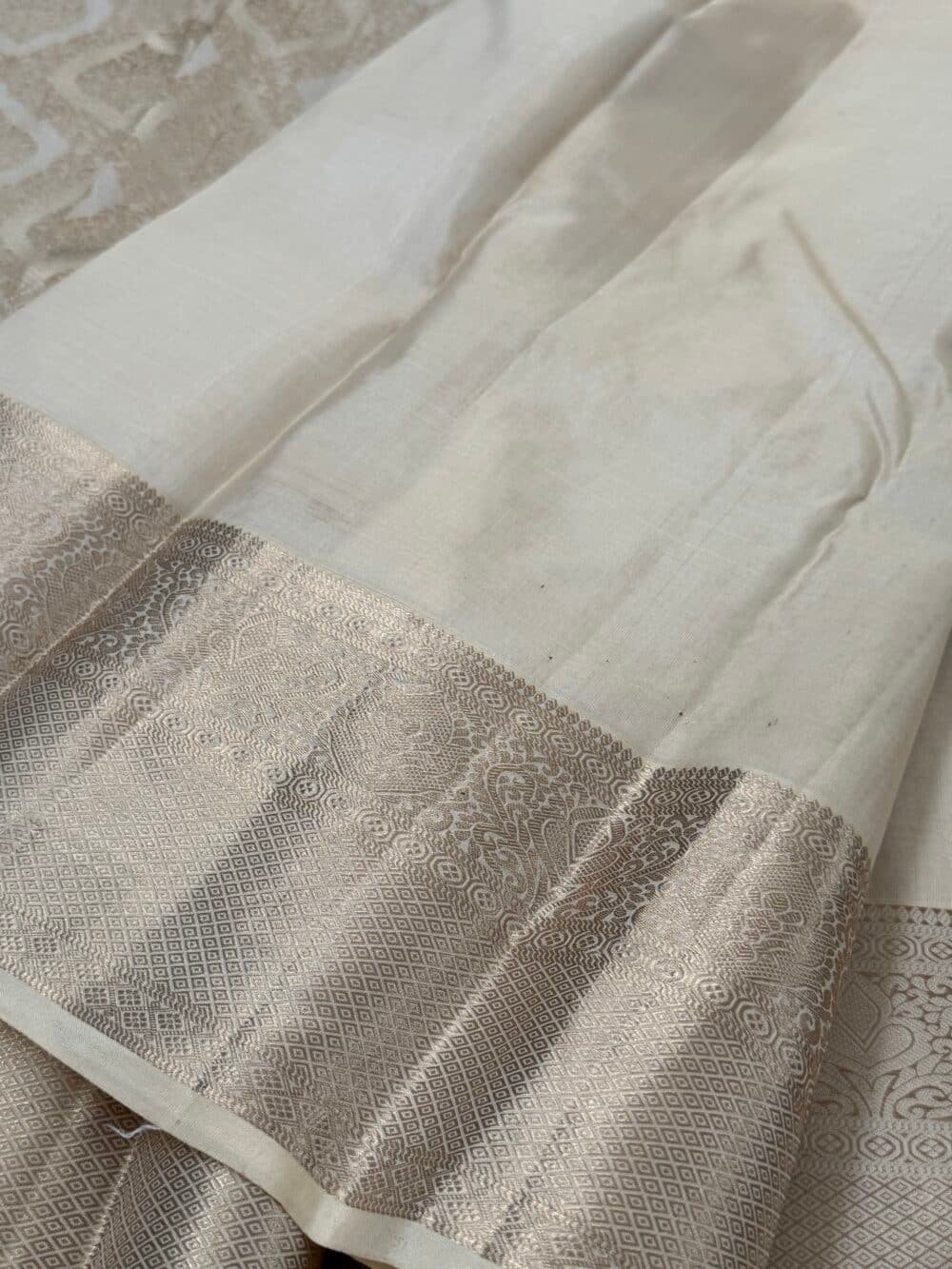 KANJIVARAM PURE SILK SAREE - Fully Brocade Saree in Half white - Image 13