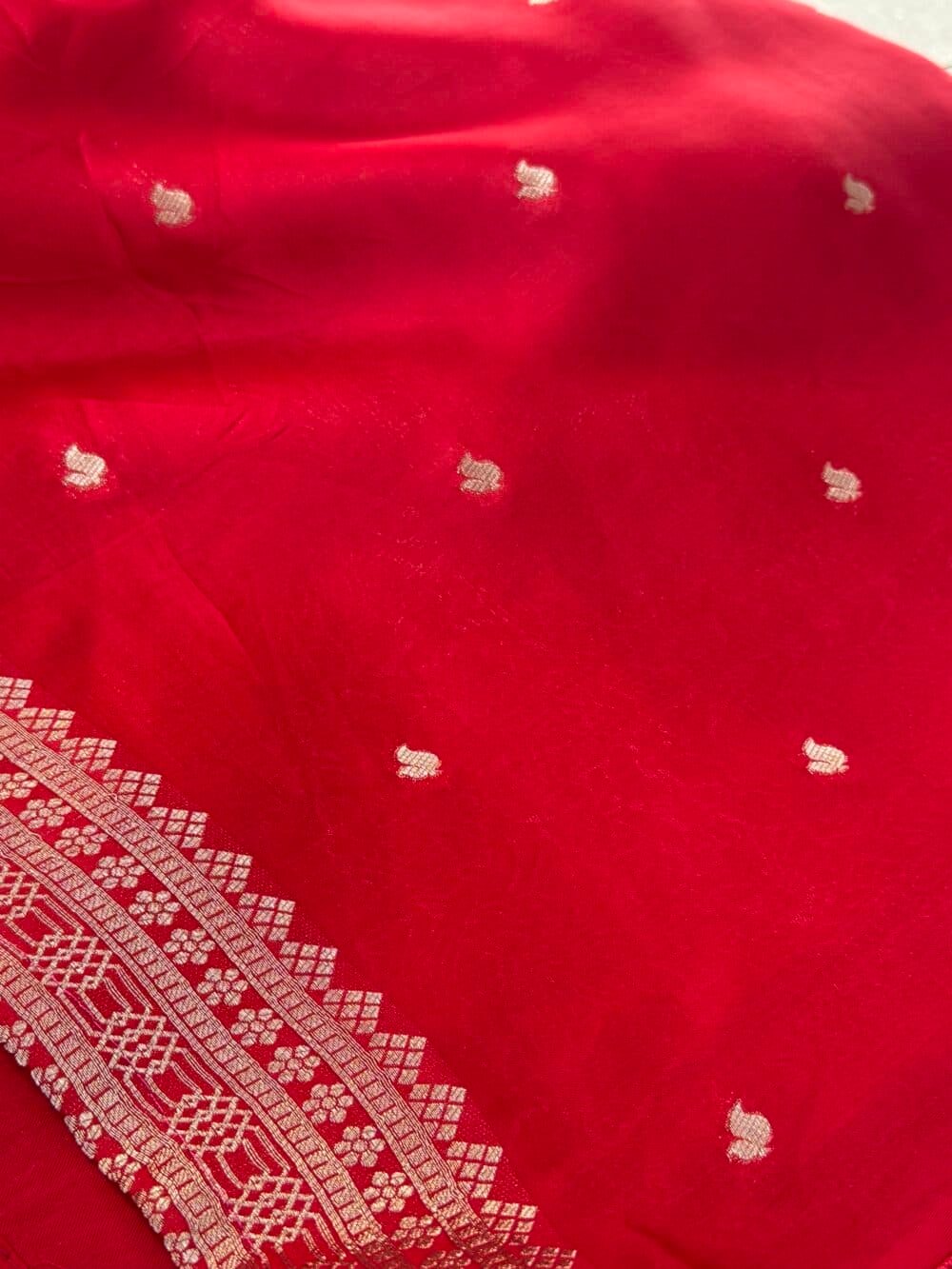 Pure Satin Silk Banarasi Saree - Kanchi Australia's Exclusive - Red - Image 13