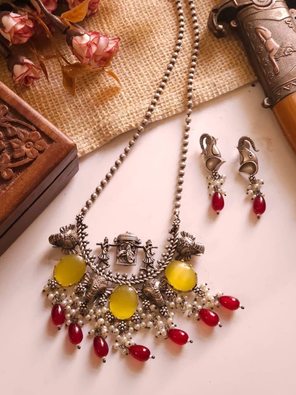 Beautiful German silver necklace set with Yellow and Red stone detailing