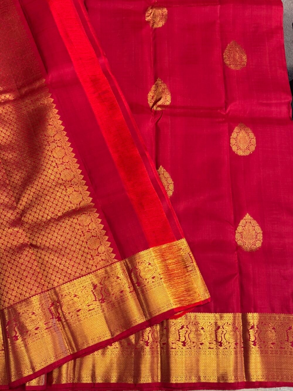 KANJIVARAM PURE SILK SAREE in DEEP RED