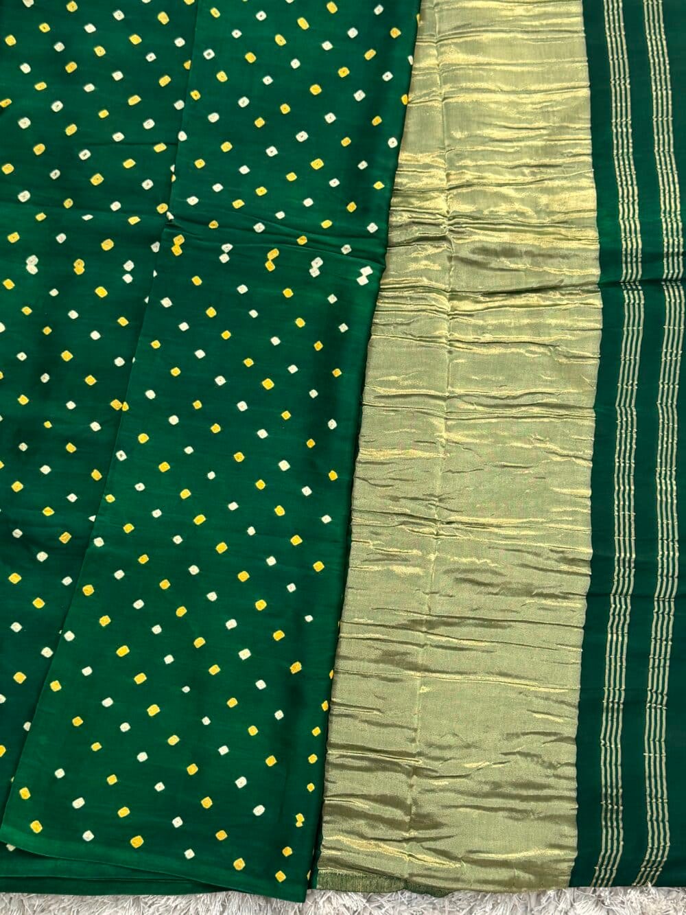 Pure Gajji Silk With Bandhini & Bandhej Zari pallu - Bottle Green